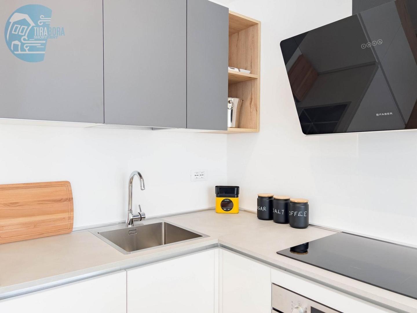 Cassa Di Risparmio 11 Tirabora Short Rent Триест Экстерьер фото