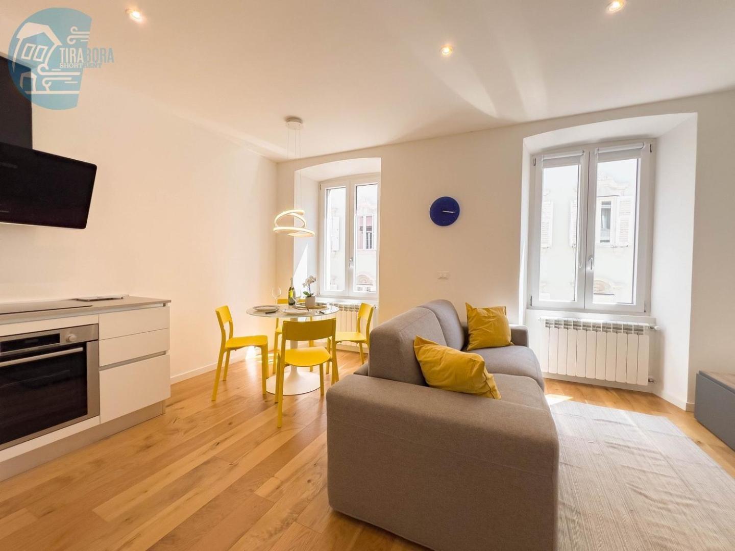 Cassa Di Risparmio 11 Tirabora Short Rent Триест Экстерьер фото