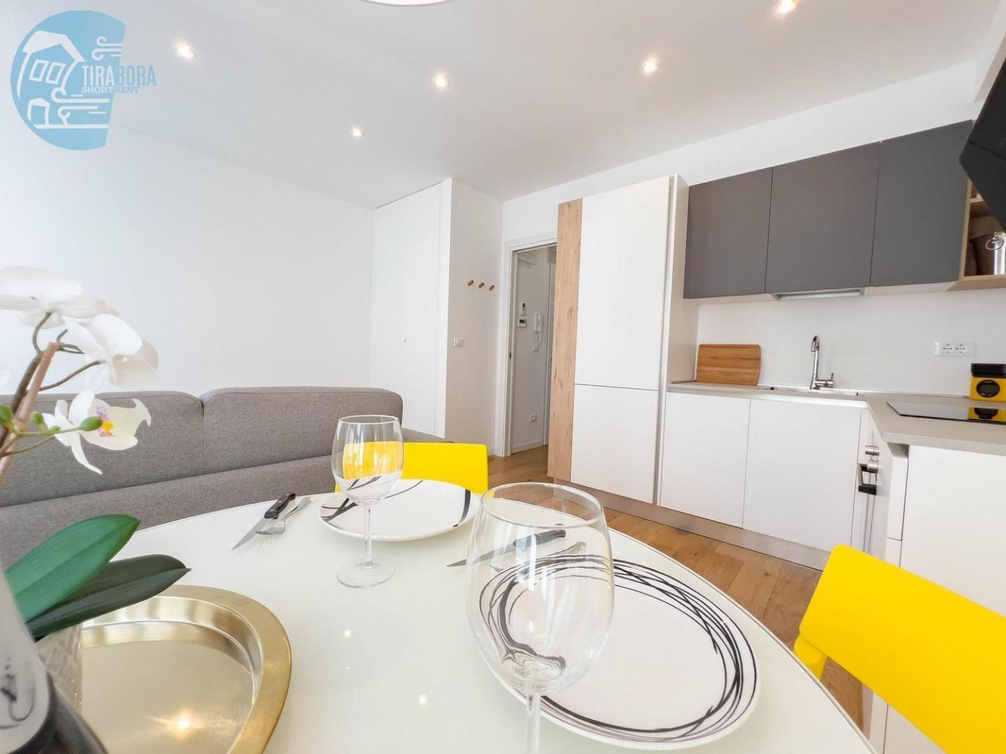 Cassa Di Risparmio 11 Tirabora Short Rent Триест Экстерьер фото