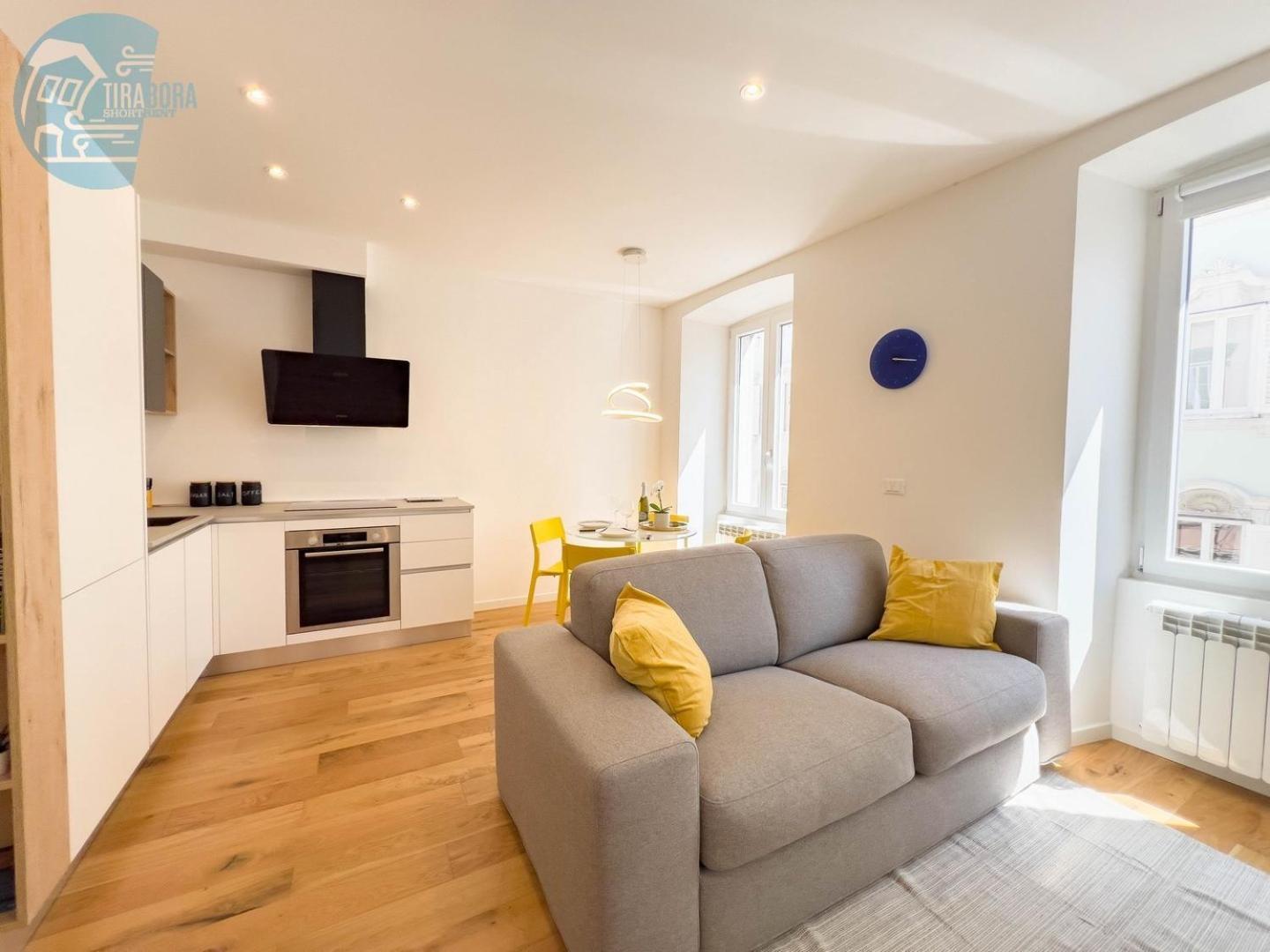 Cassa Di Risparmio 11 Tirabora Short Rent Триест Экстерьер фото